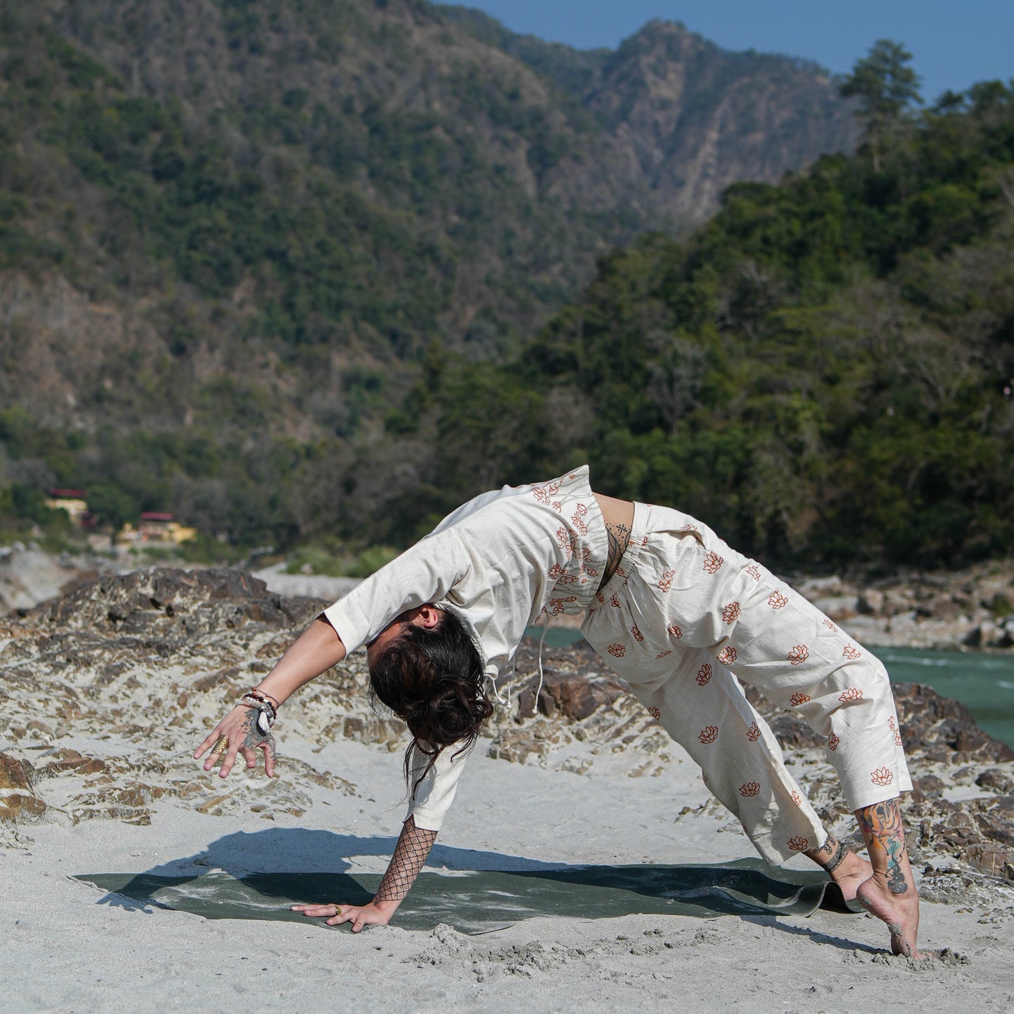 Chandra Pant - Women's Cotton Yoga Pants - Hand Block Printed
