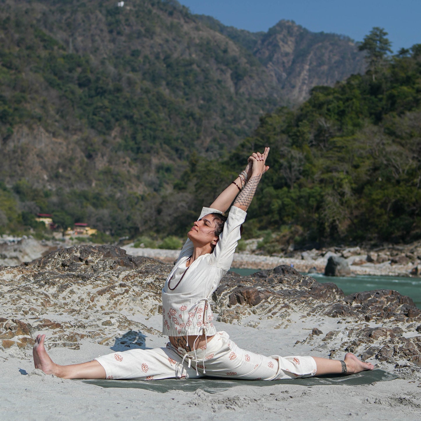 Chandra Matching Set - Women's Yoga Matching Set - Hand Block Printed