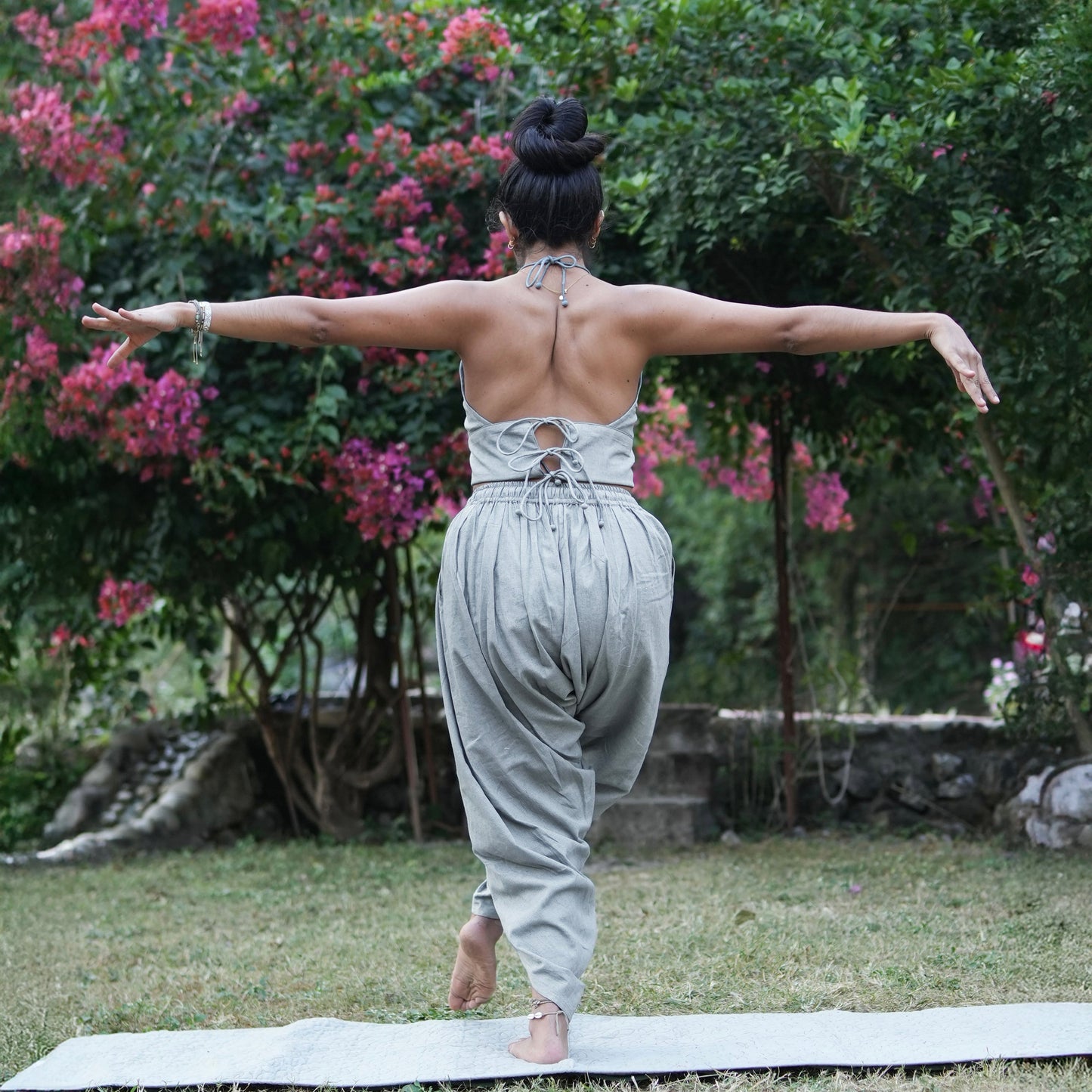 Akasha Matching Set - Women's Yoga Matching Set - Grey