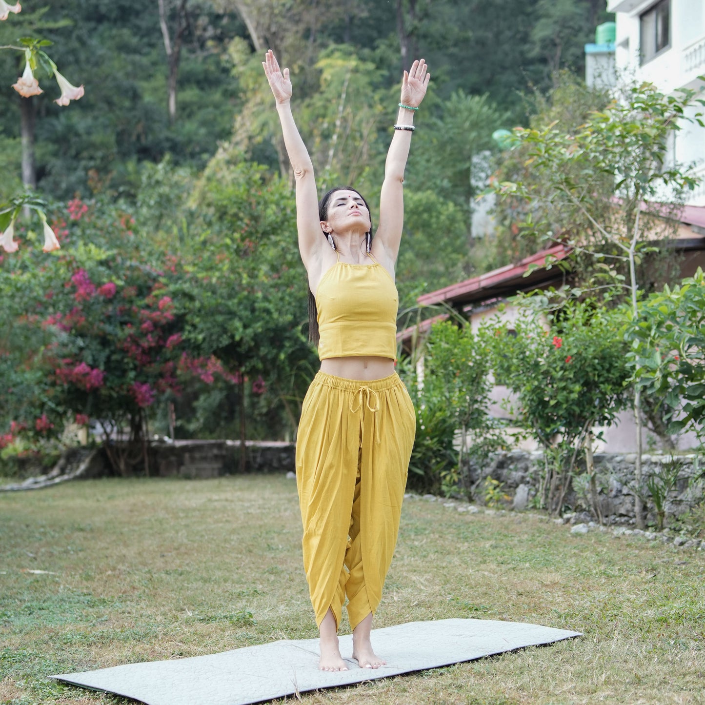 Akasha Top - Women's Cotton Yoga Top - Yellow
