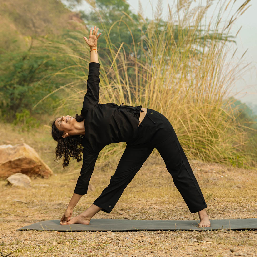 Chandra Matching Set - Women's Yoga Matching Set - Black