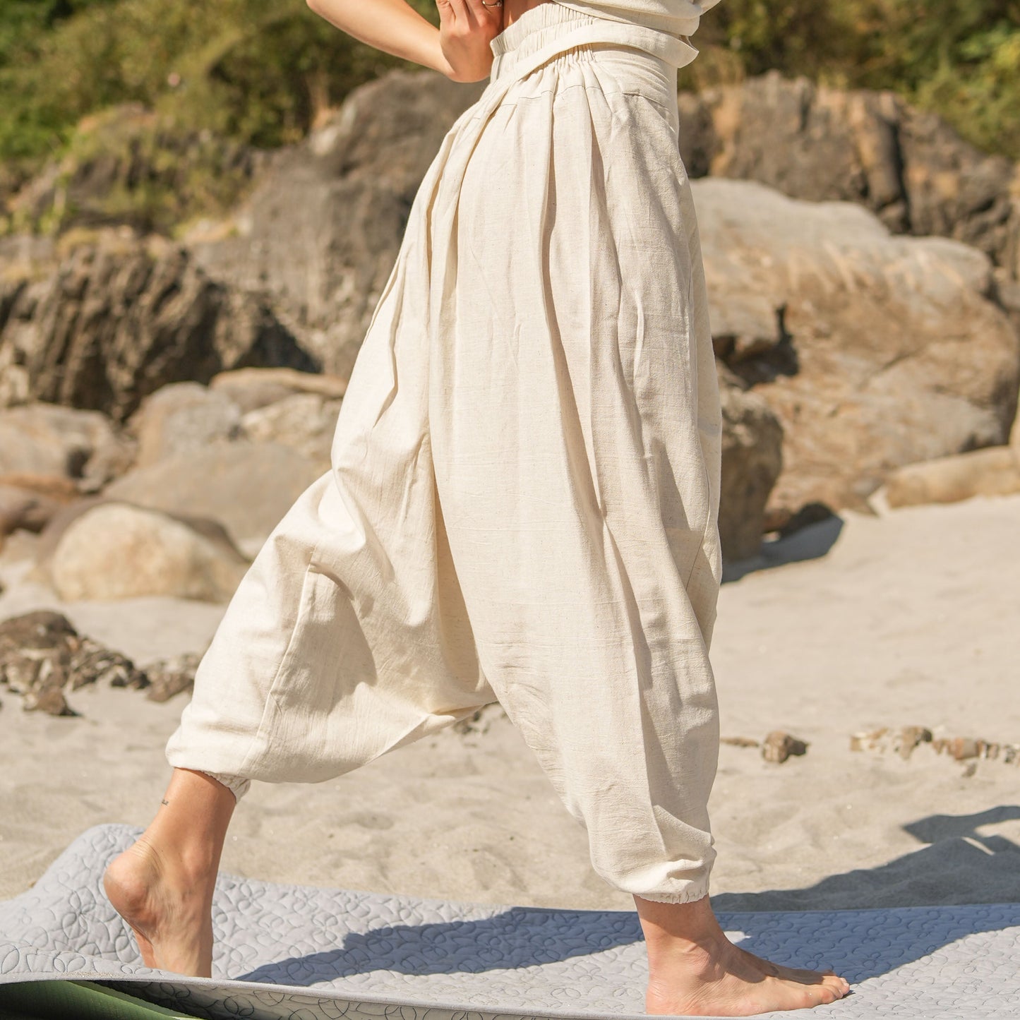 Shwet Matching Set - Women's Yoga Matching Set - Unbleached