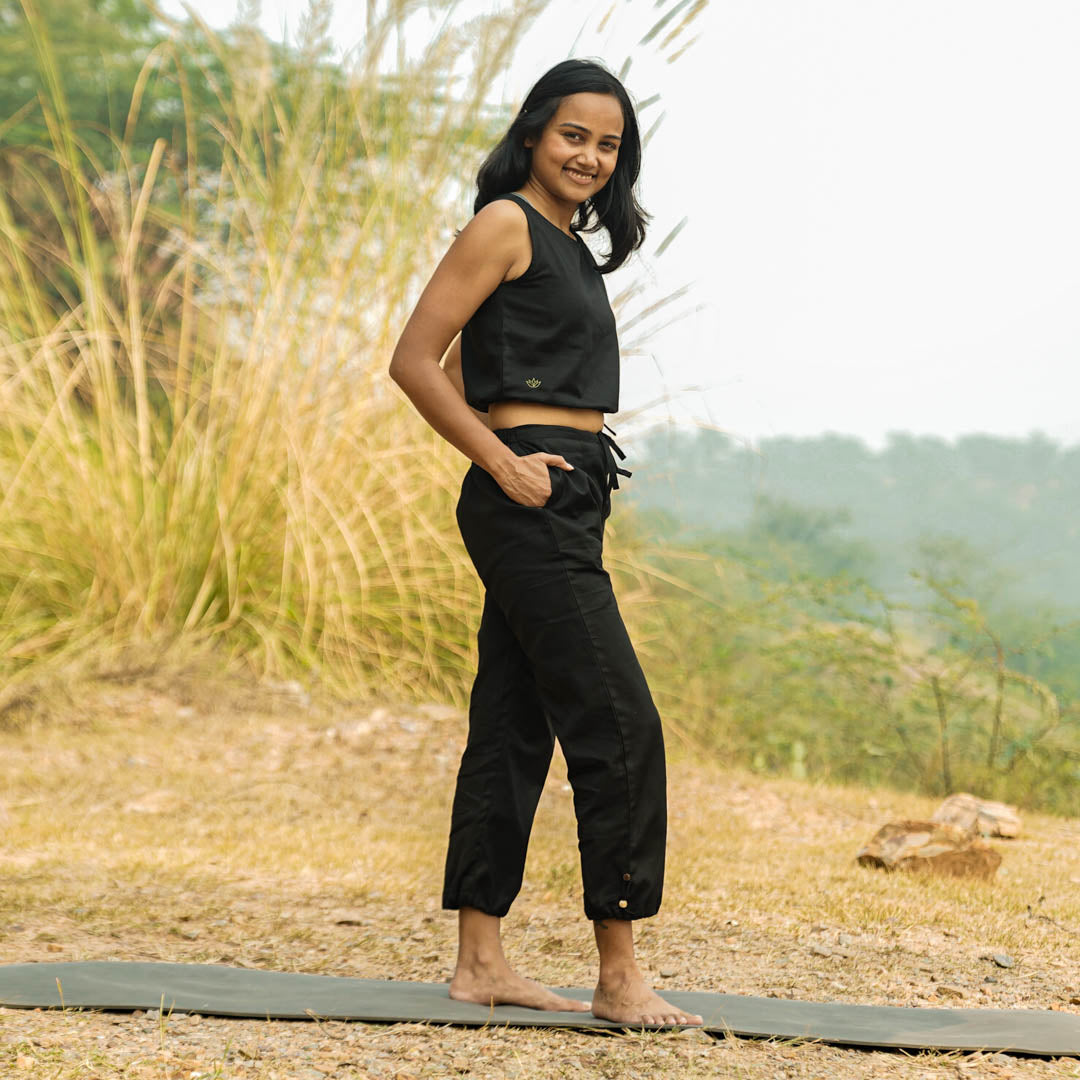 Ananda Matching Set - Women's Yoga Matching Set - Black