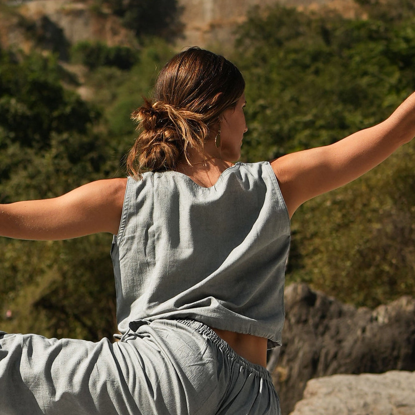 Ananda Top - Women's Cotton Yoga Top - Grey
