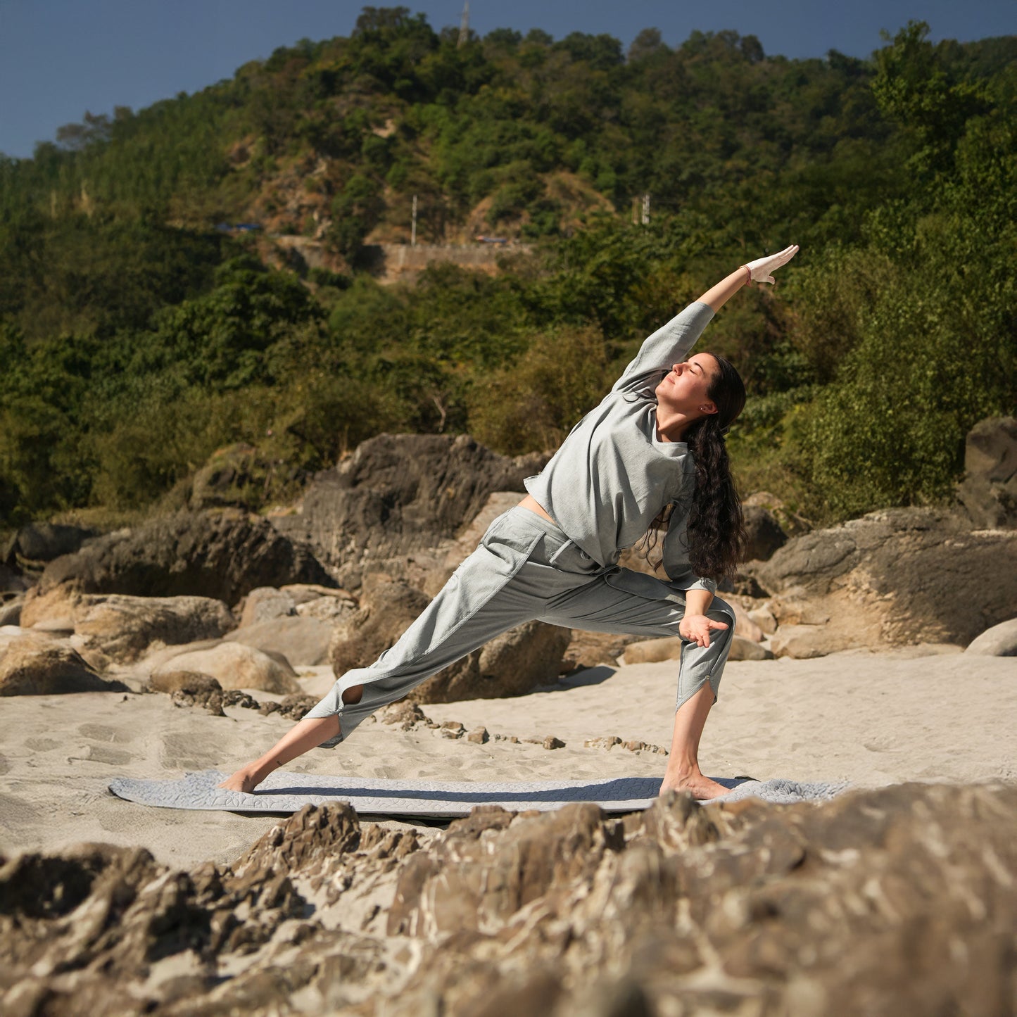 Surya Matching Set - Women's Yoga Matching Set - Grey