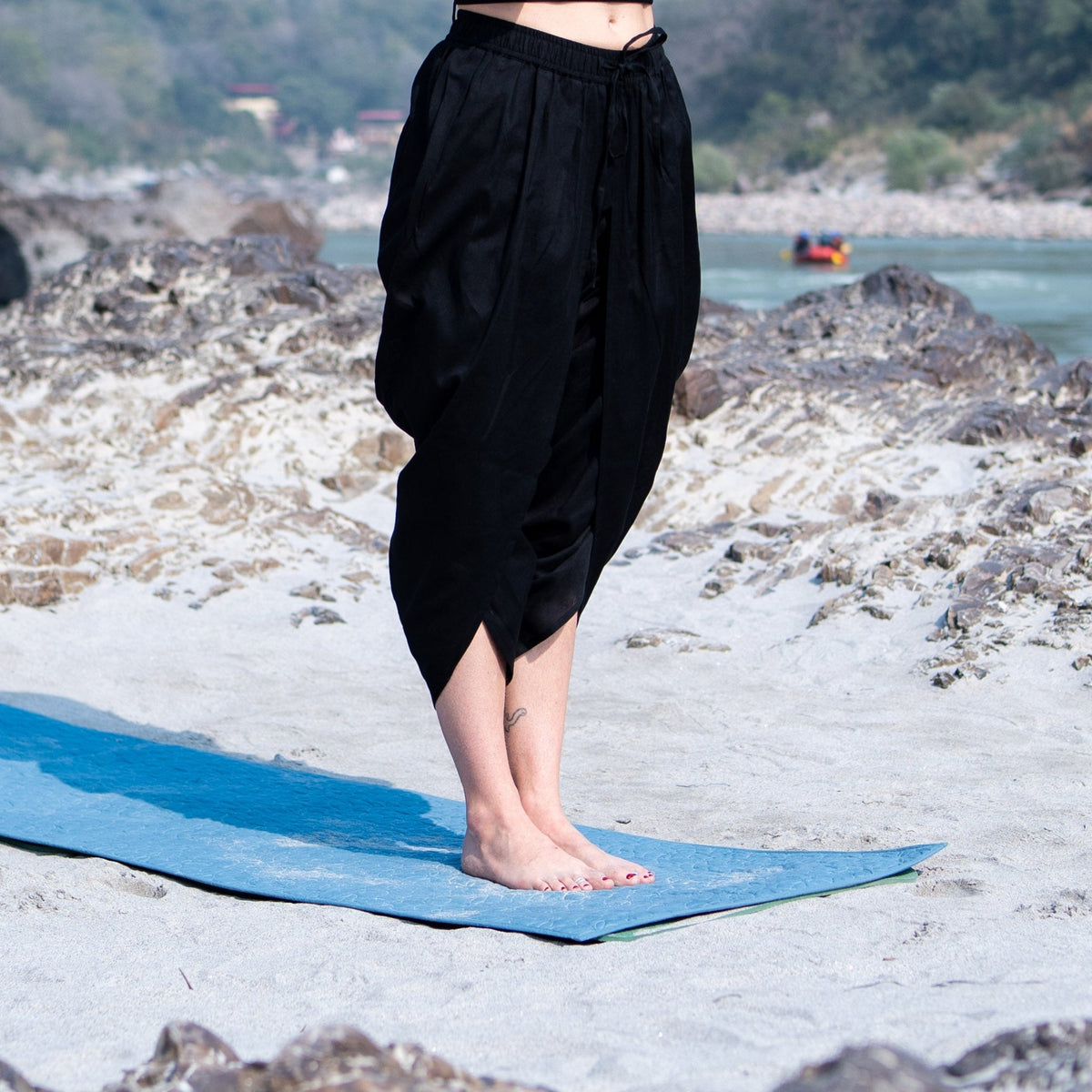 Akasha Pant - Women's Cotton Yoga Pants - Black — view 3