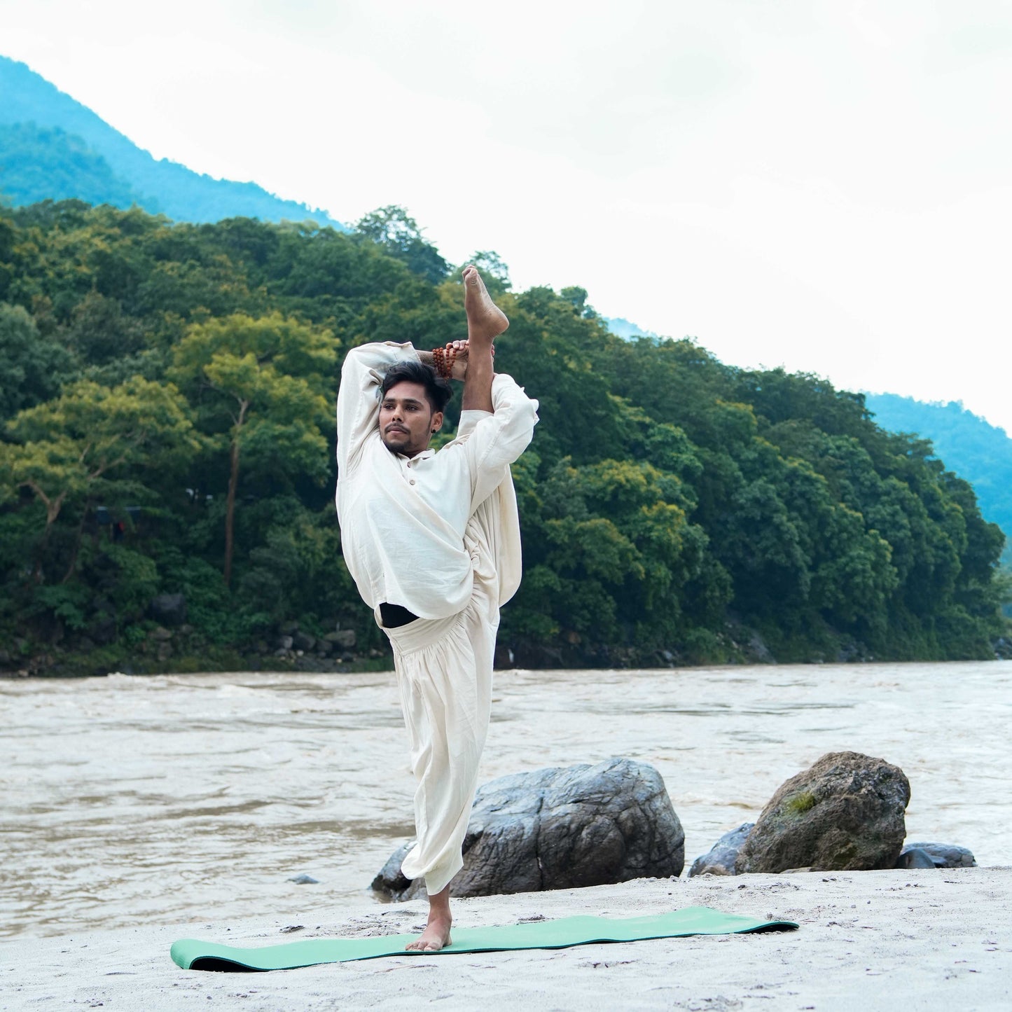 Prithvi Matching Set - Men's Yoga Matching Set - Unbleached