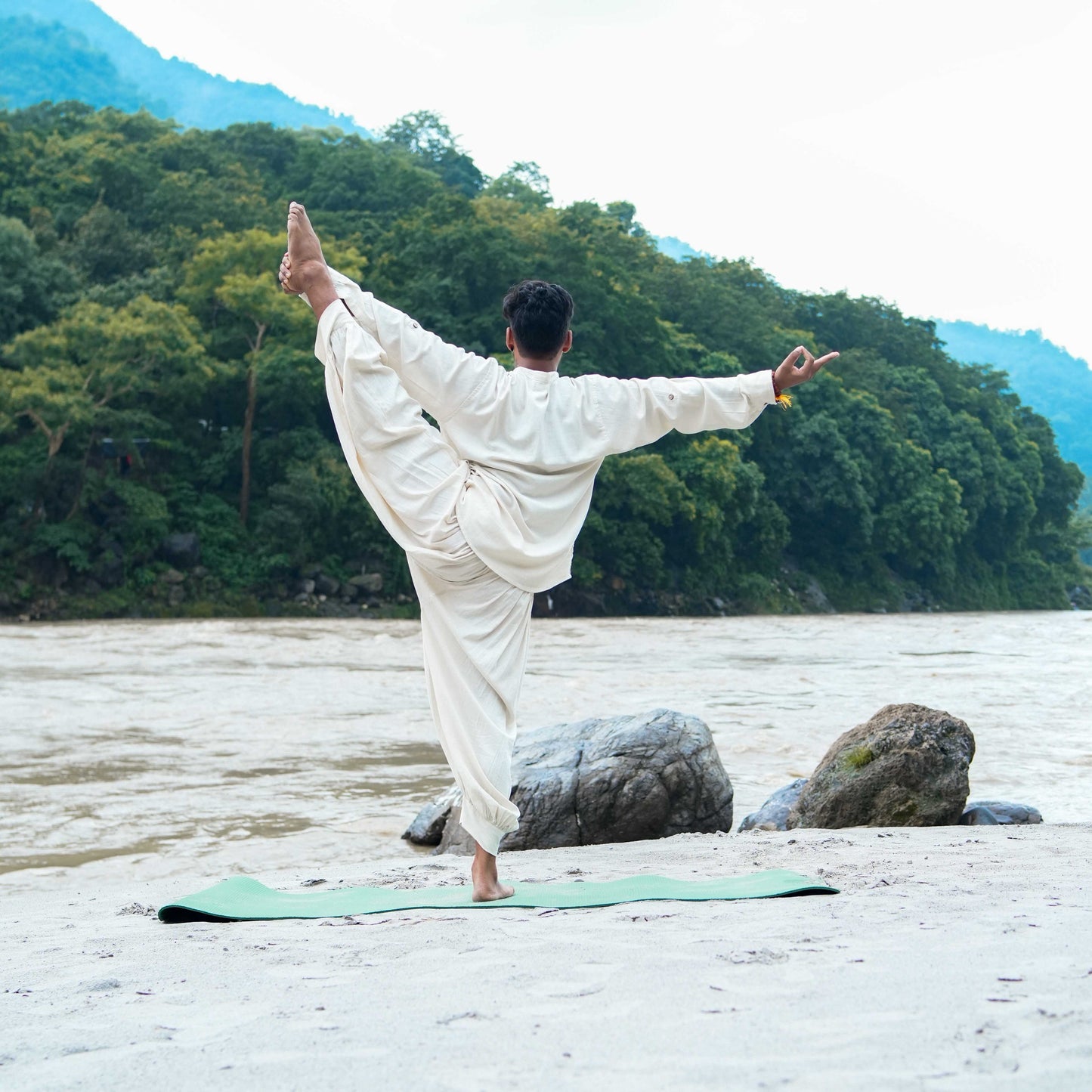 Prithvi Matching Set - Men's Yoga Matching Set - Unbleached