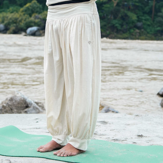 Men Cotton Yoga Pants White -Prithvi |AKISO