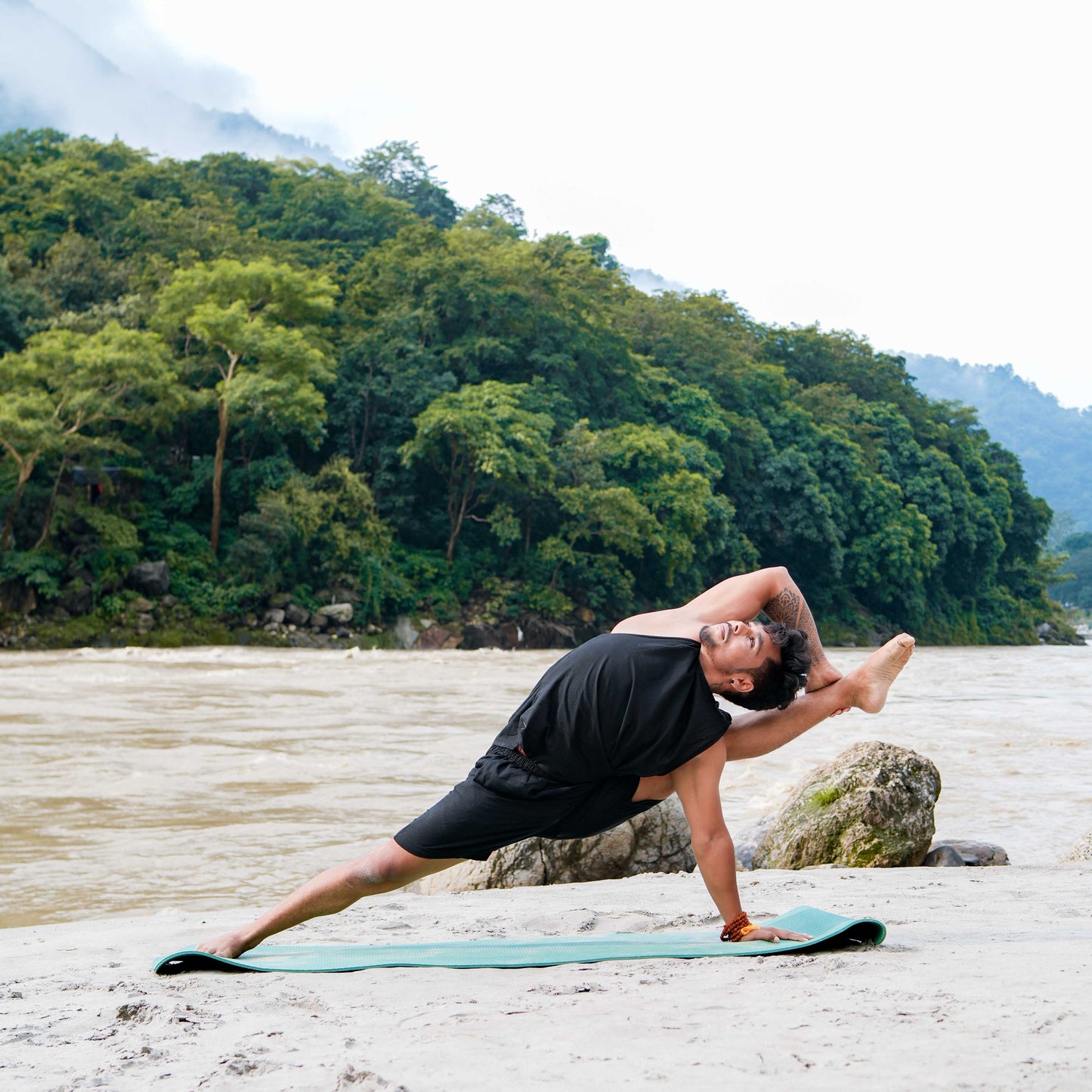 Vayu shorts - Men's Cotton Yoga shorts - Black