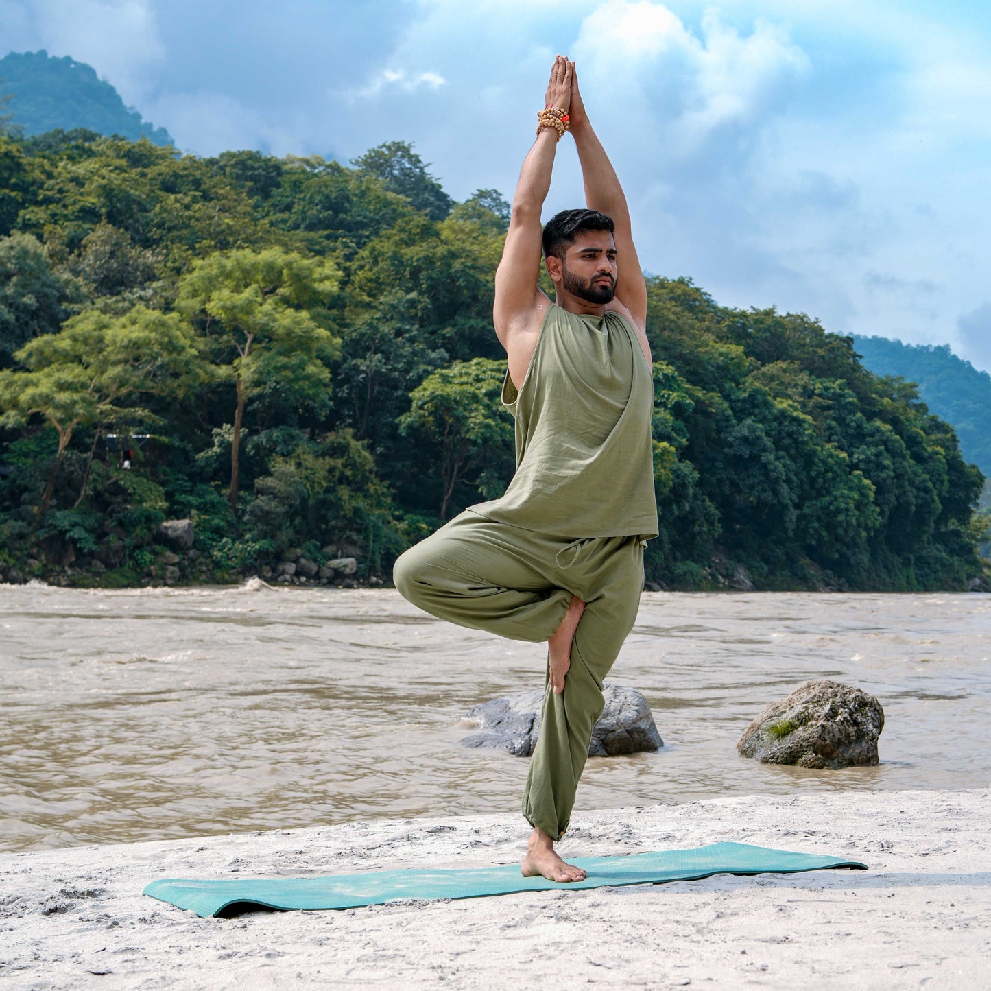 Tejas Matching Set - Men's Yoga Matching Set - Green