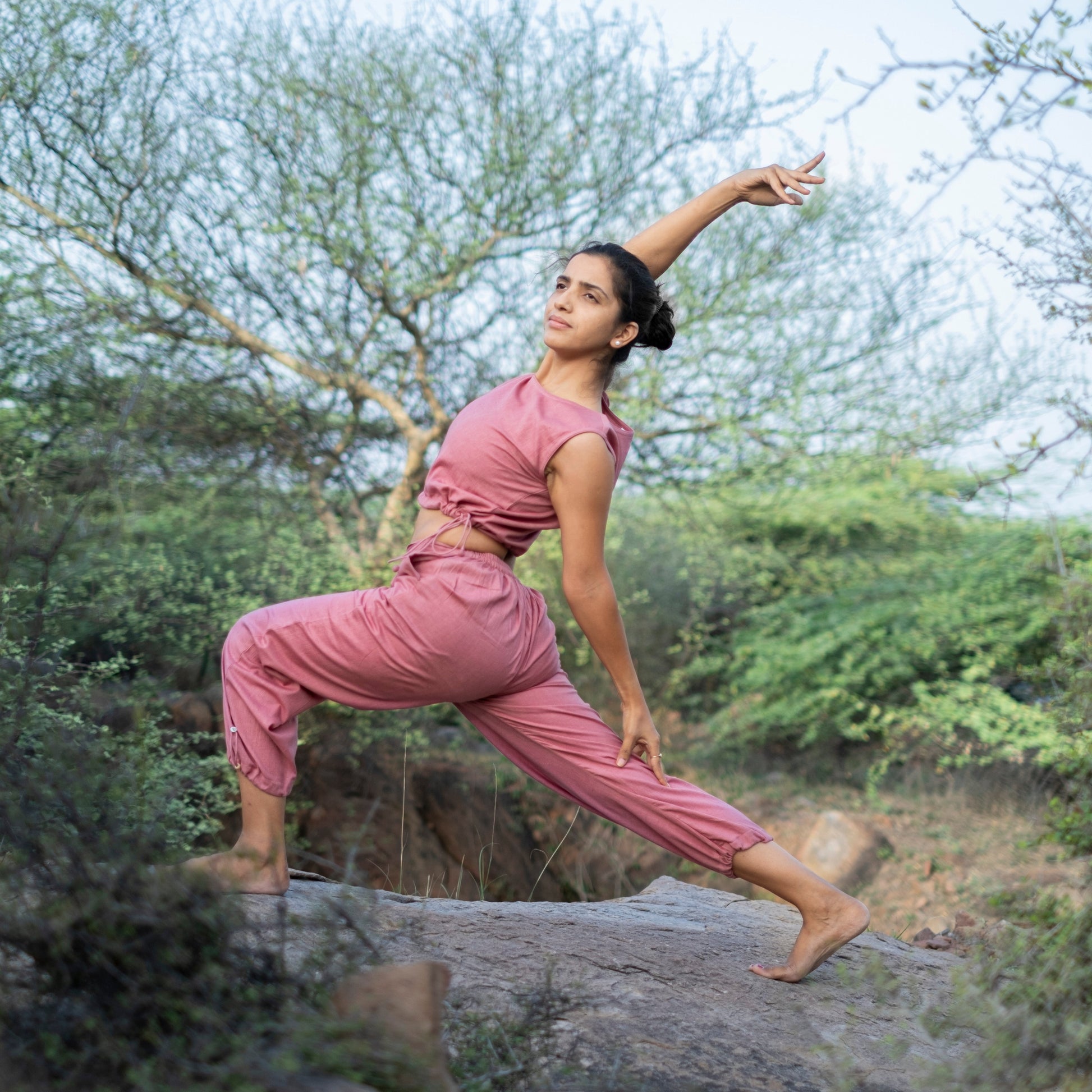 Crop Top for Yoga in Pink |AKISO