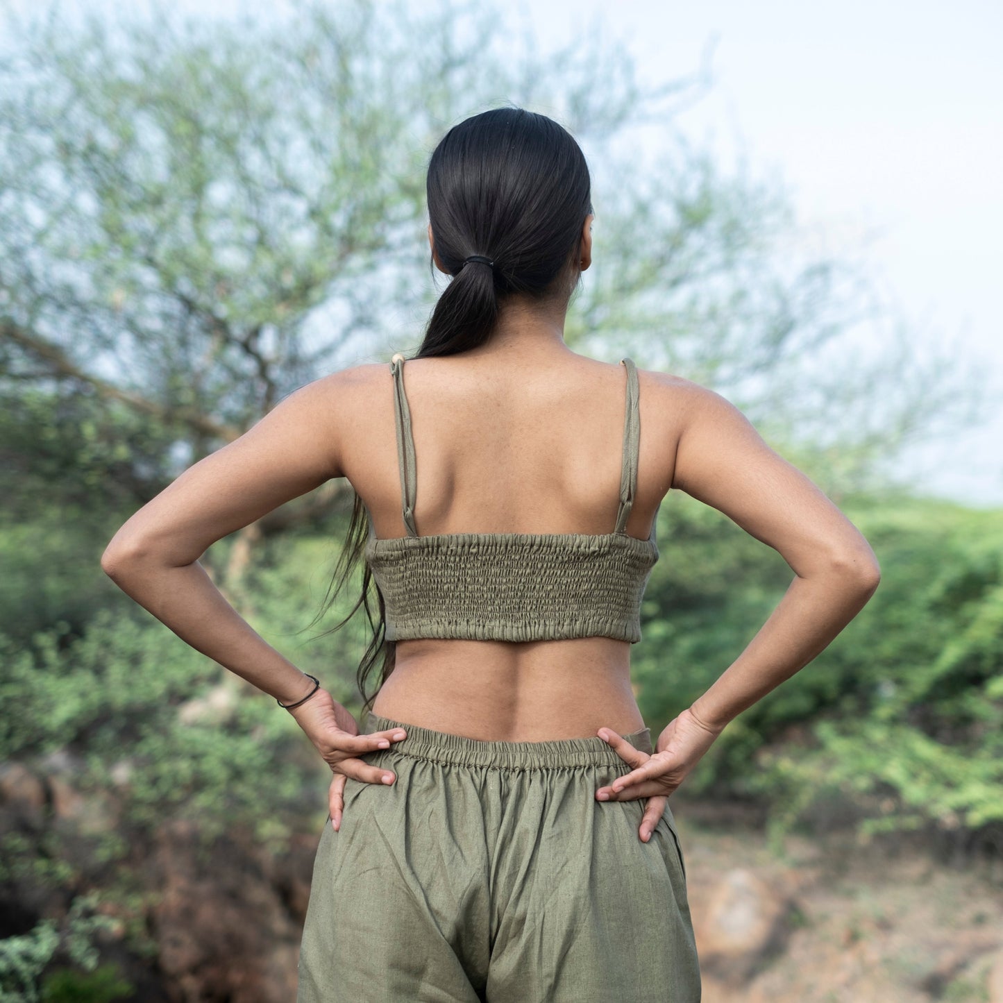 Women’s green yoga co-ord set in pure cotton – Akiso wear