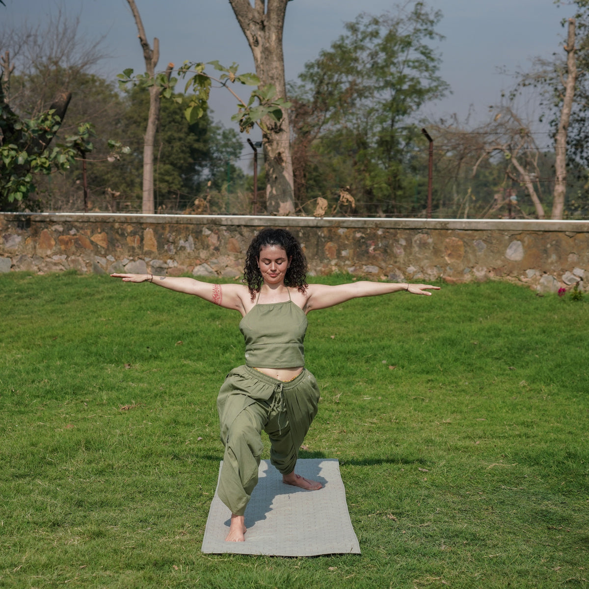 Akasha Matching Set - Women's Yoga Matching Set - Green — view 3