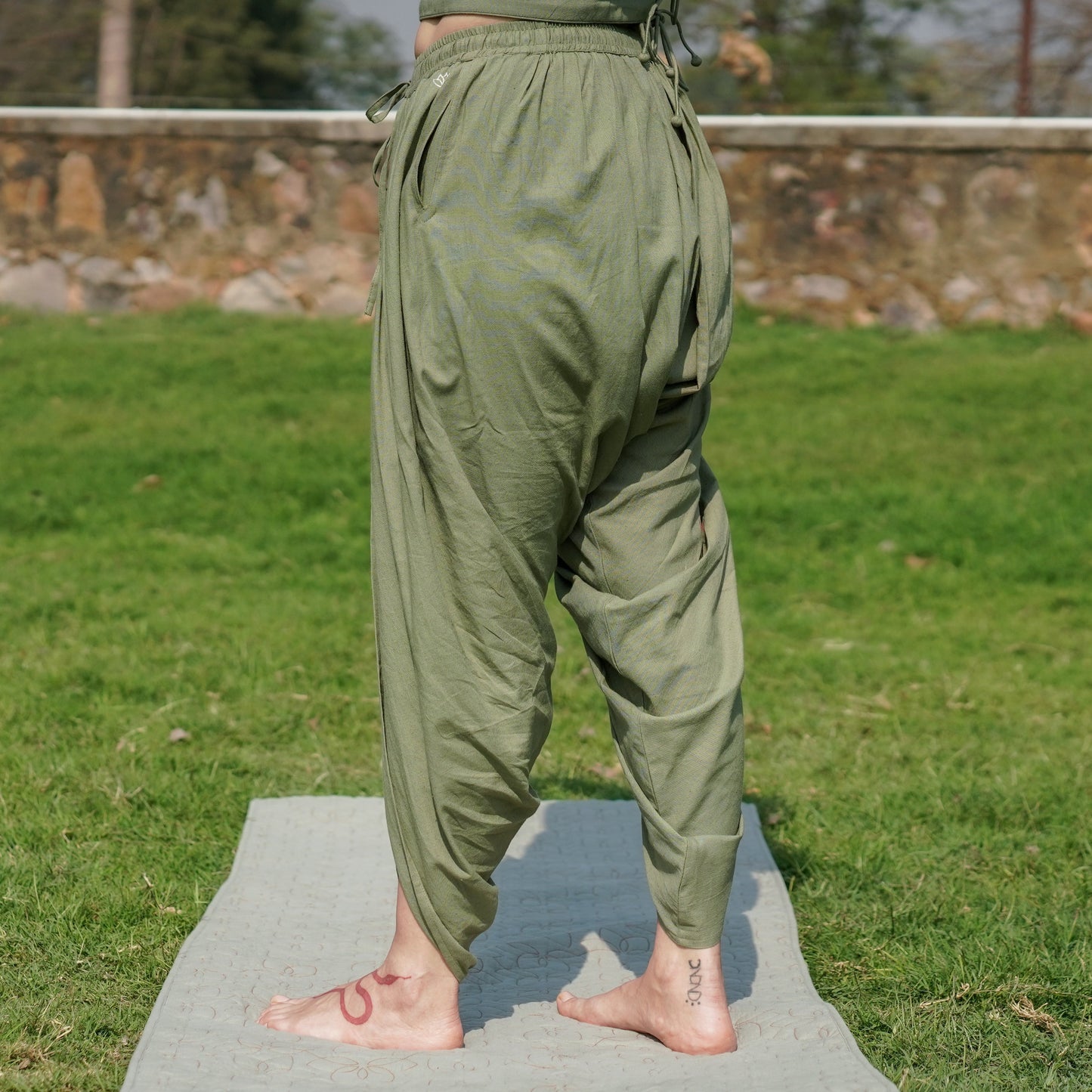 Akasha Pant - Women's Cotton Yoga Pants - Green