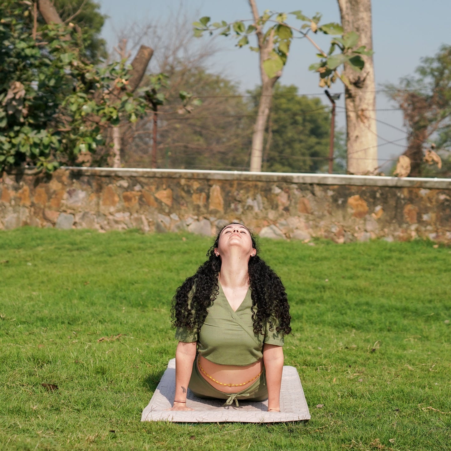 Apas Matching Set - Women's Yoga Matching Set - Green