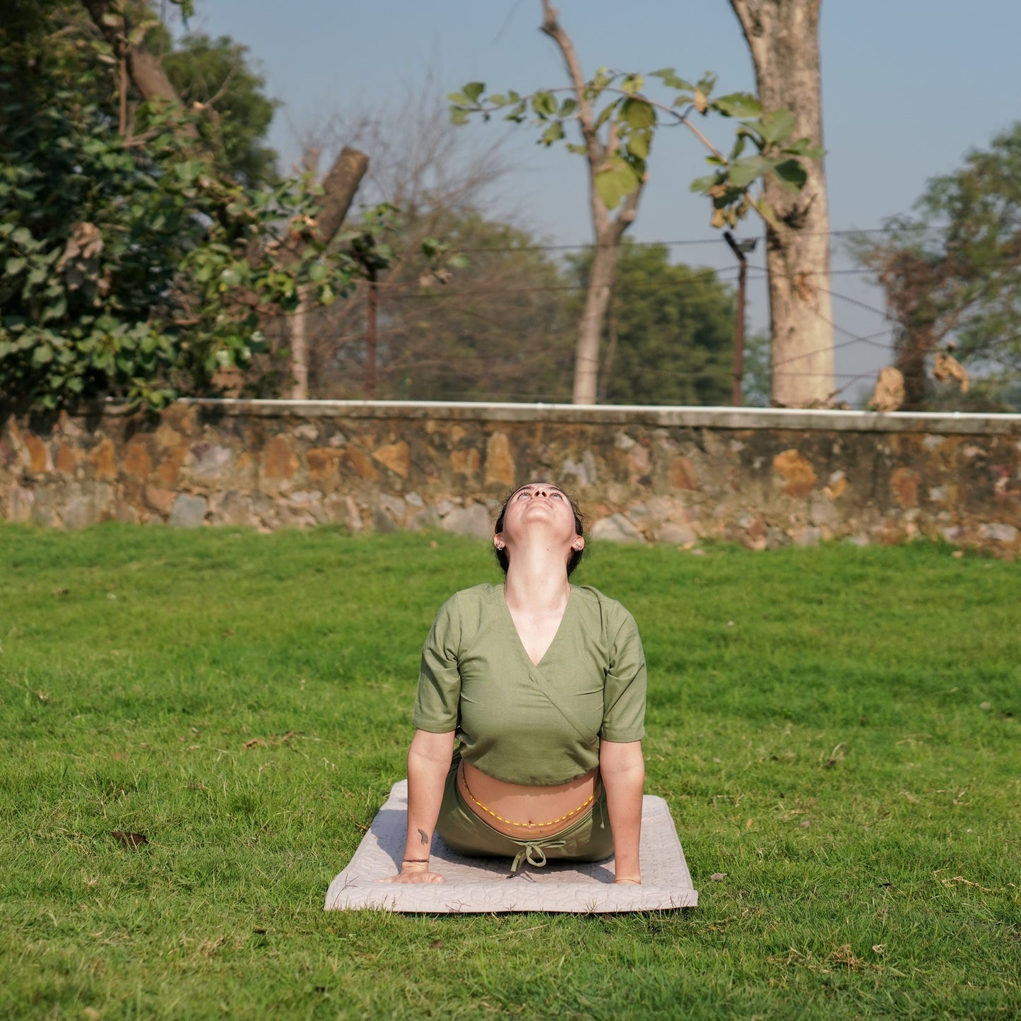 Apas Top - Women's Cotton Yoga Top - Green
