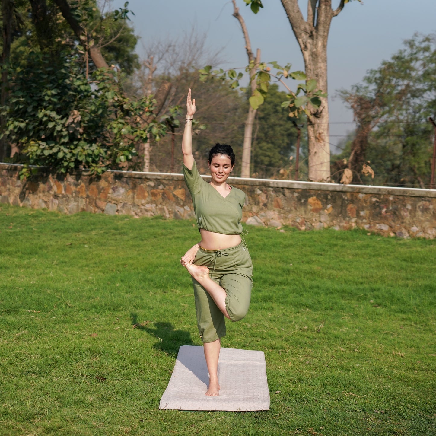 Apas Matching Set - Women's Yoga Matching Set - Green